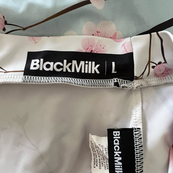 Blackmilk Cherry blossom blue shorties - Picture 5 of 5